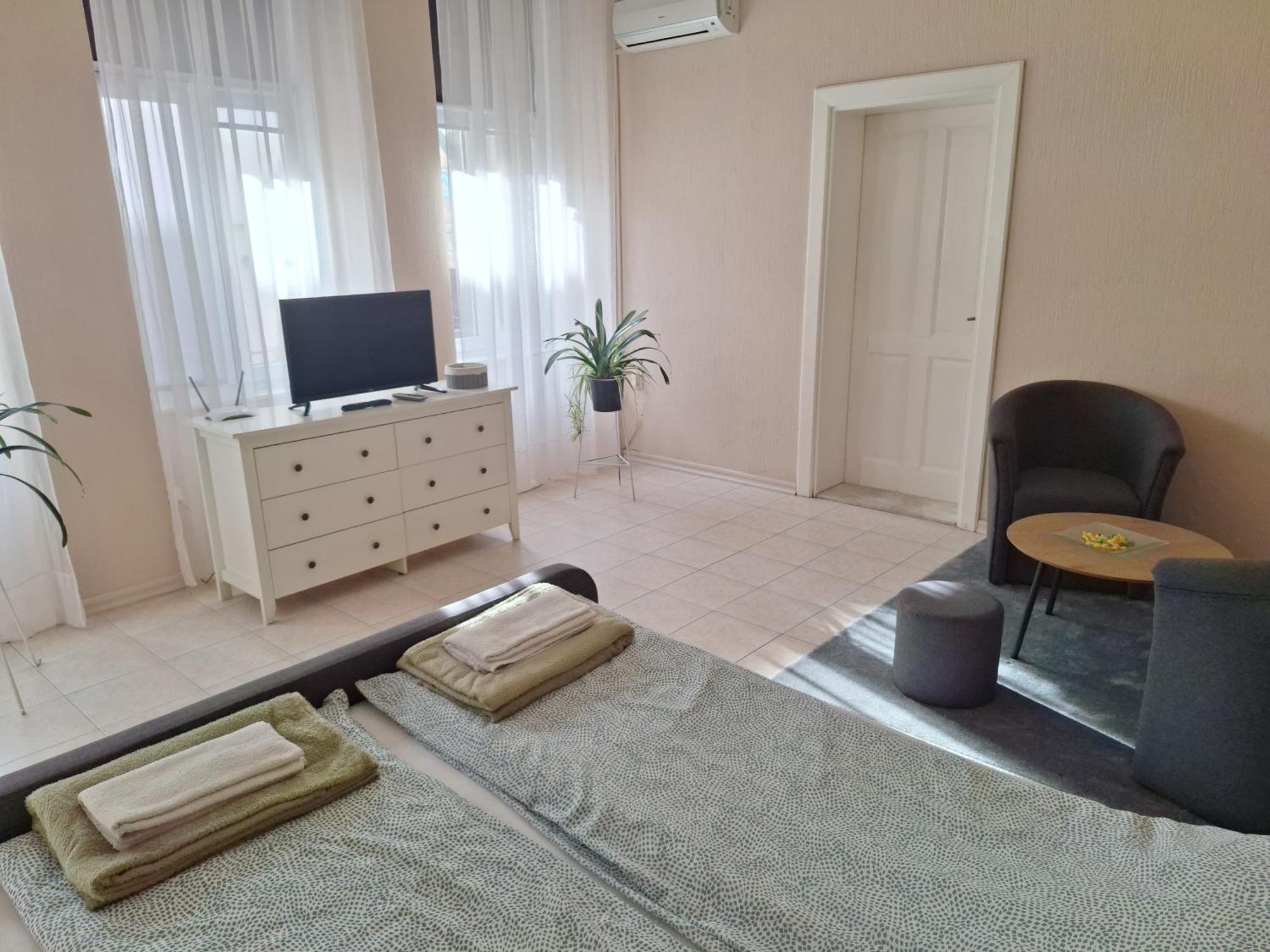 Mainstreet Apartman Суботица Екстериор снимка