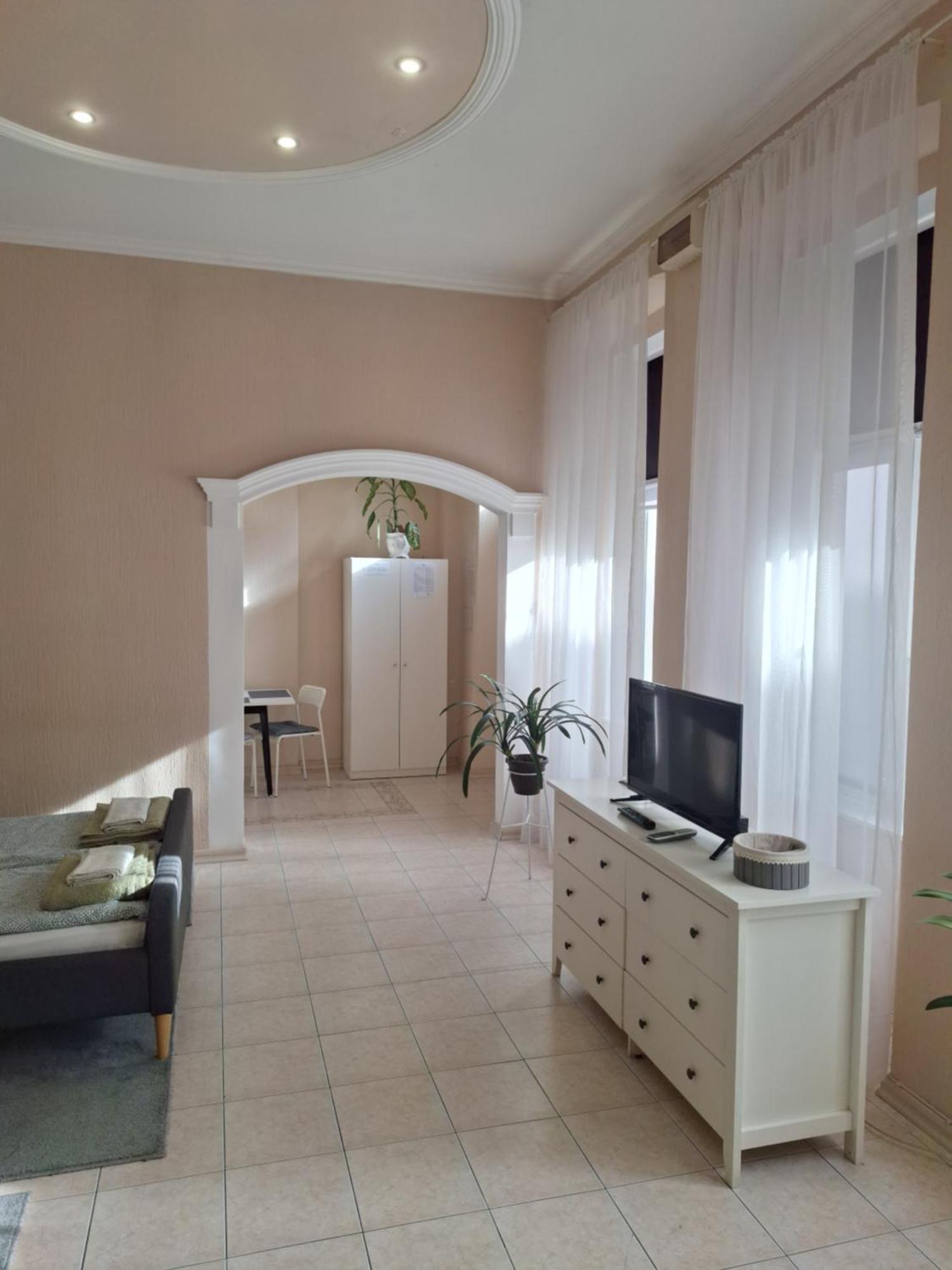 Mainstreet Apartman Суботица Екстериор снимка